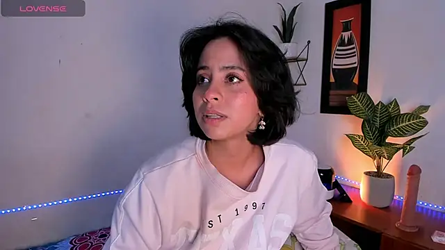 adriannyp_1 webcam