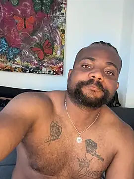 BigCatXLOfficial webcam