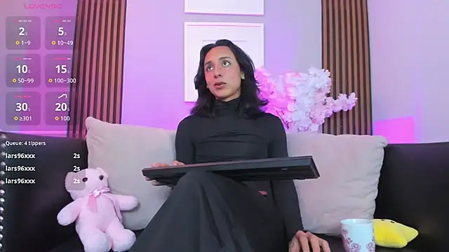 Elisasue webcam