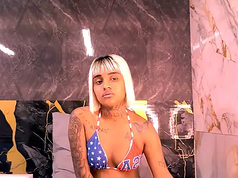 indian_barbie webcam