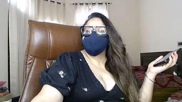 SEXY-Sardarni webcam