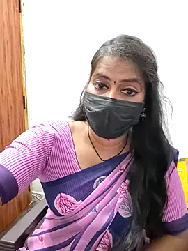 tamil_Sigappu_Roja webcam