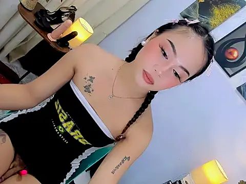Therug_Dollbella
