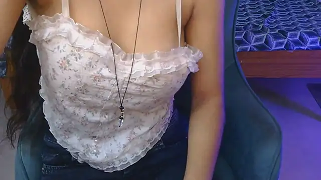 alaviya-19 webcam