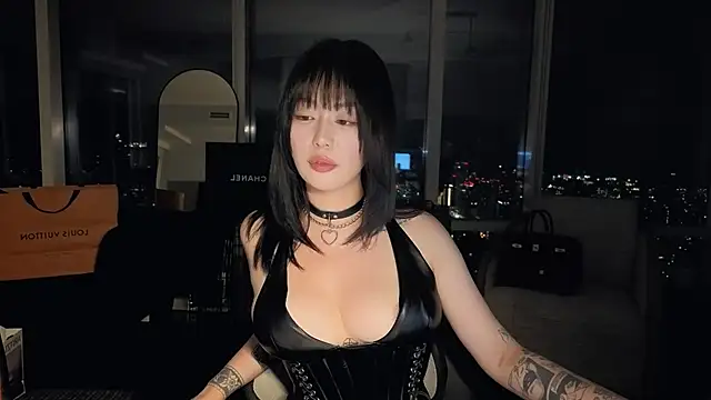 worshipcarrie webcam