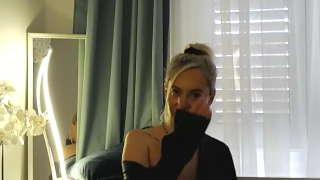 OrianaWade webcam