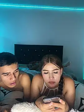 CamiloySofia webcam