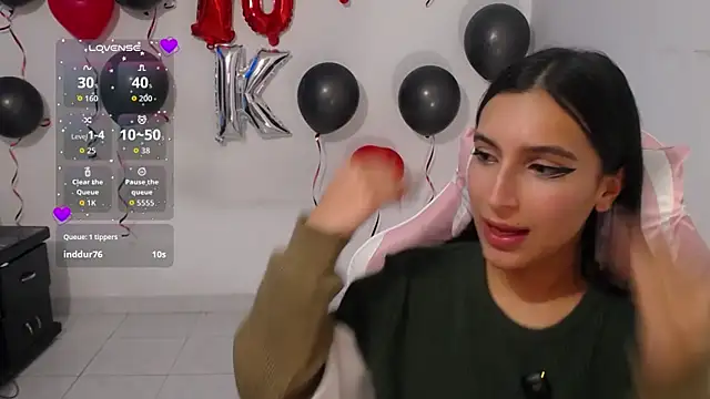 Shopia_m webcam