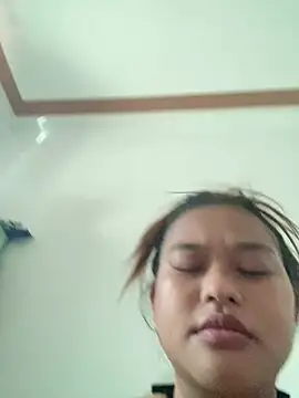 Lixie2k live cam on StripChat
