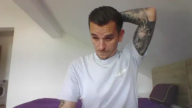 Huge_cock22cm