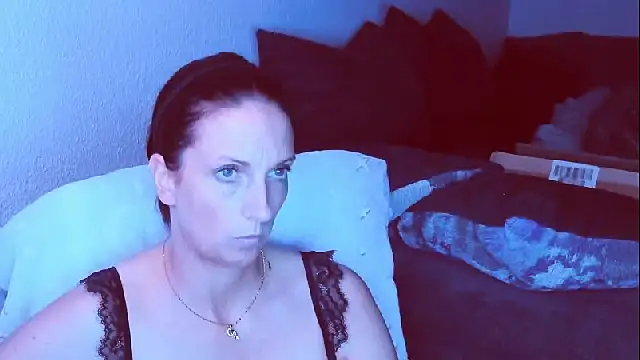 SexyJulia21 webcam