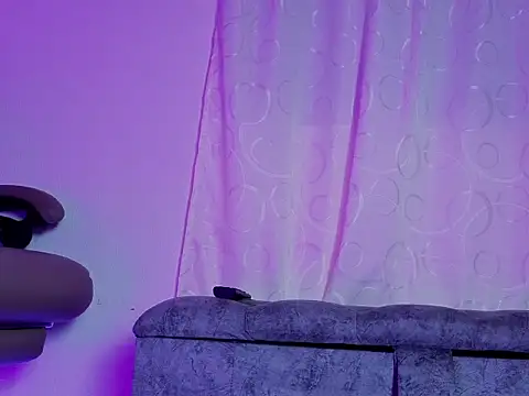 Blueberry_gothic webcam