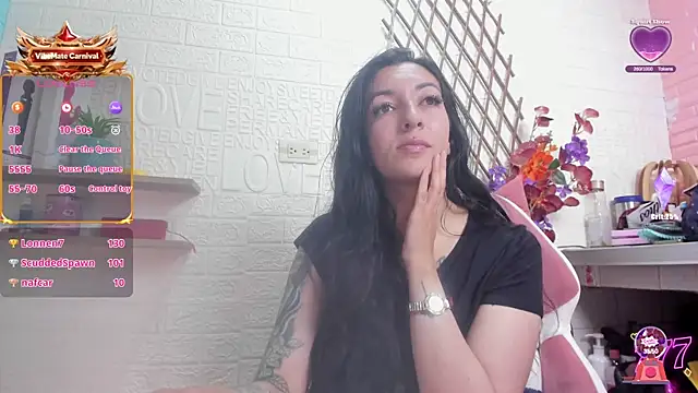 Modella: SALOME_KORLAND