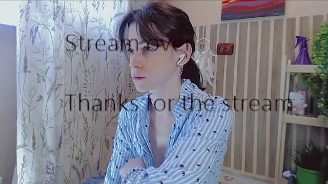 Amina_Barbarian webcam