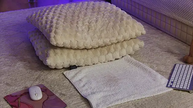 OnlyXandra webcam