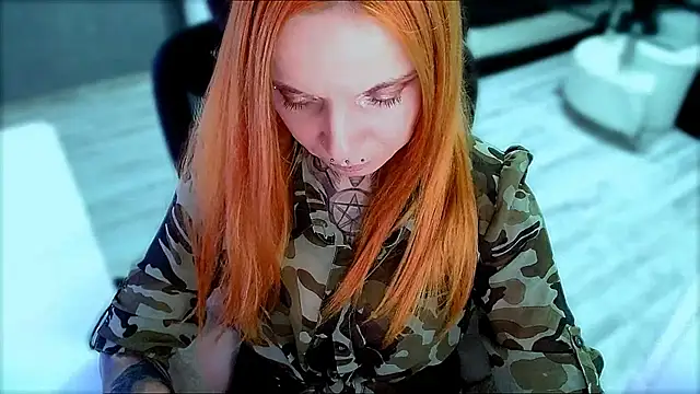 InesGold webcam
