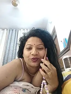 Cute-Janvi20 webcam