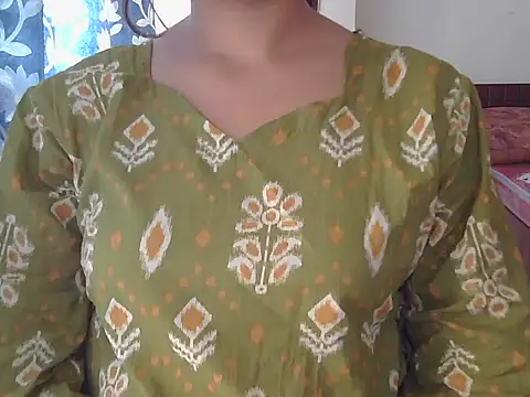 Avikaa_ webcam