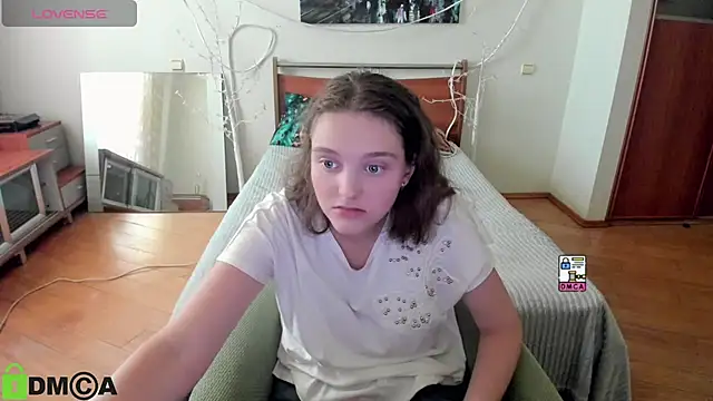 CordeliaJones webcam