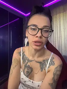 Queen_of_pain webcam