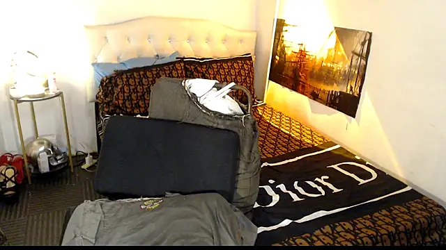 NinaDOM4CUM webcam