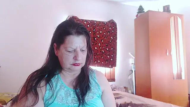 ExtasyMature webcam