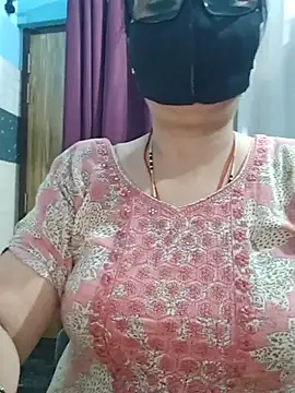 Aishwaryaa_69 live sex cam