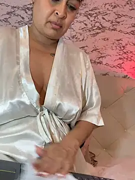 Lili__taylor webcam