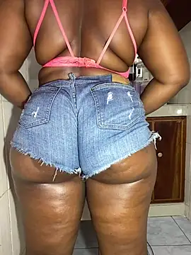 curvy_queen89 webcam