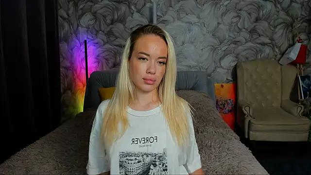Michele_Nelson webcam