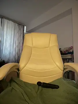 HotXMom_ webcam
