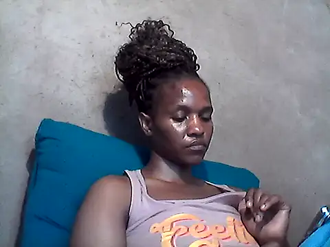 sexybigass31 webcam