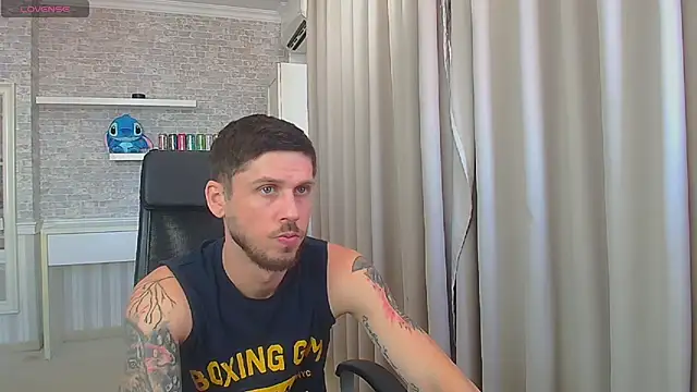 JonahShaw webcam