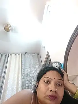 Cute-Janvi20 webcam