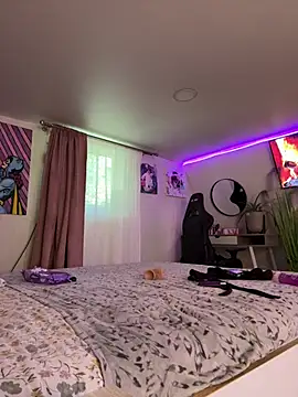 -MaybeBaby- webcam