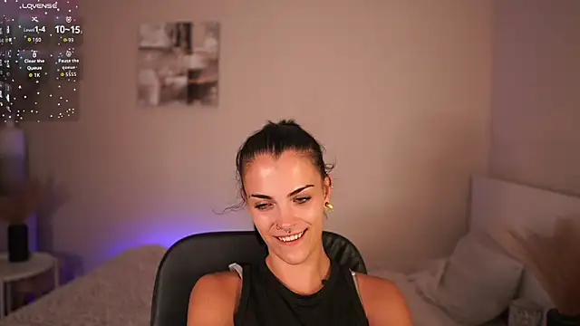 Pauline_2005