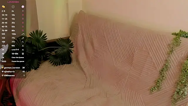 VacuumBarbie webcam