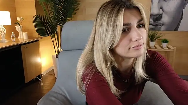 KaylaDonar webcam