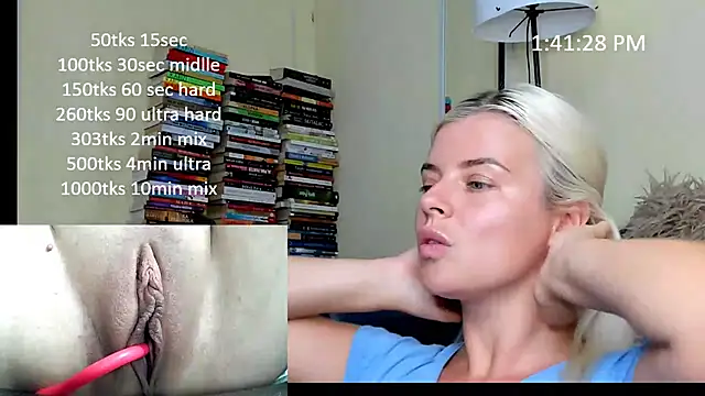 queenofthenighttt webcam