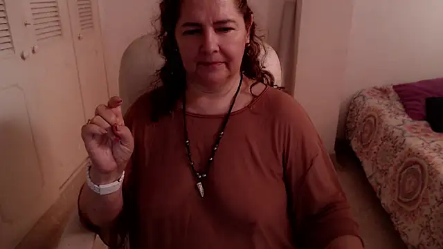 leonela_69 webcam