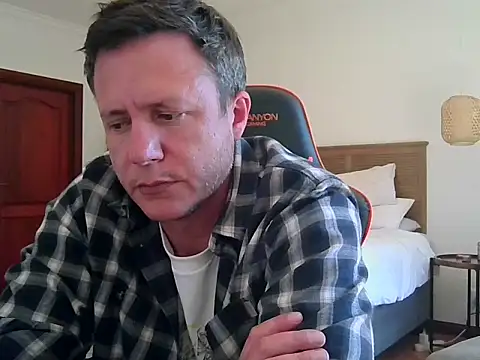 TroyDieselXXX webcam