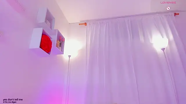 Aishapeyton_ webcam