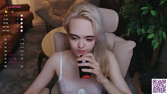 Oxcy_Secret webcam