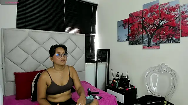 azul_moonn webcam