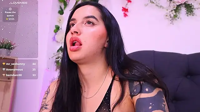 kaylee_lee live cam on StripChat