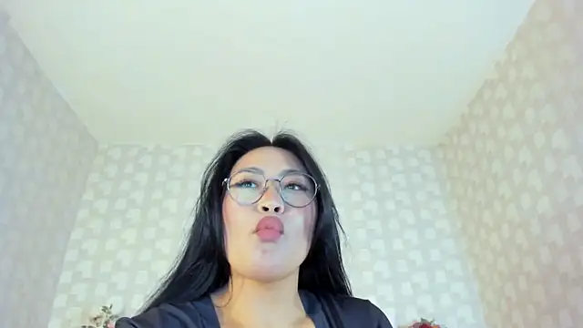 NatsumiHun webcam