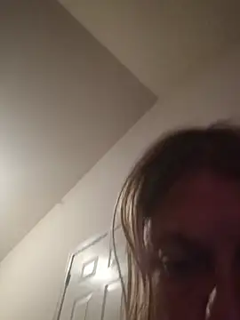 Playmate86 webcam