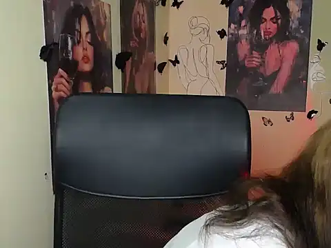 LadyAlice_ webcam
