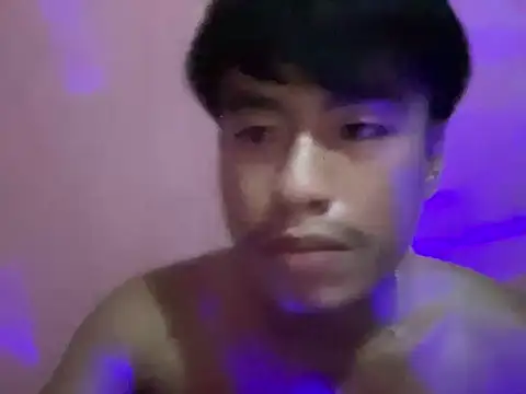 Benevolent_XO_Marc webcam
