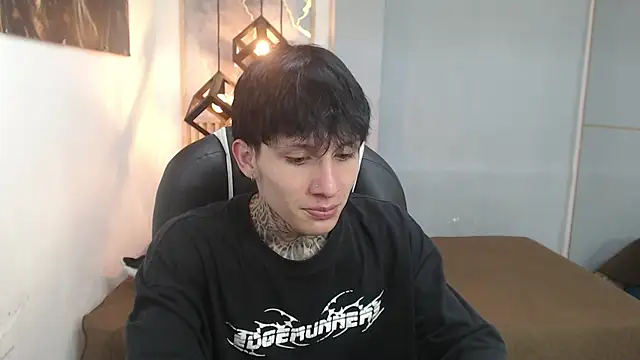 cry_thereal (M twink) - cum show